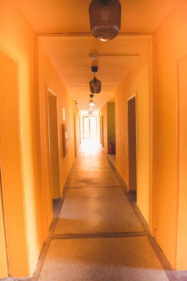 Amadina Garden Hotel Lozenec Kültér fotó