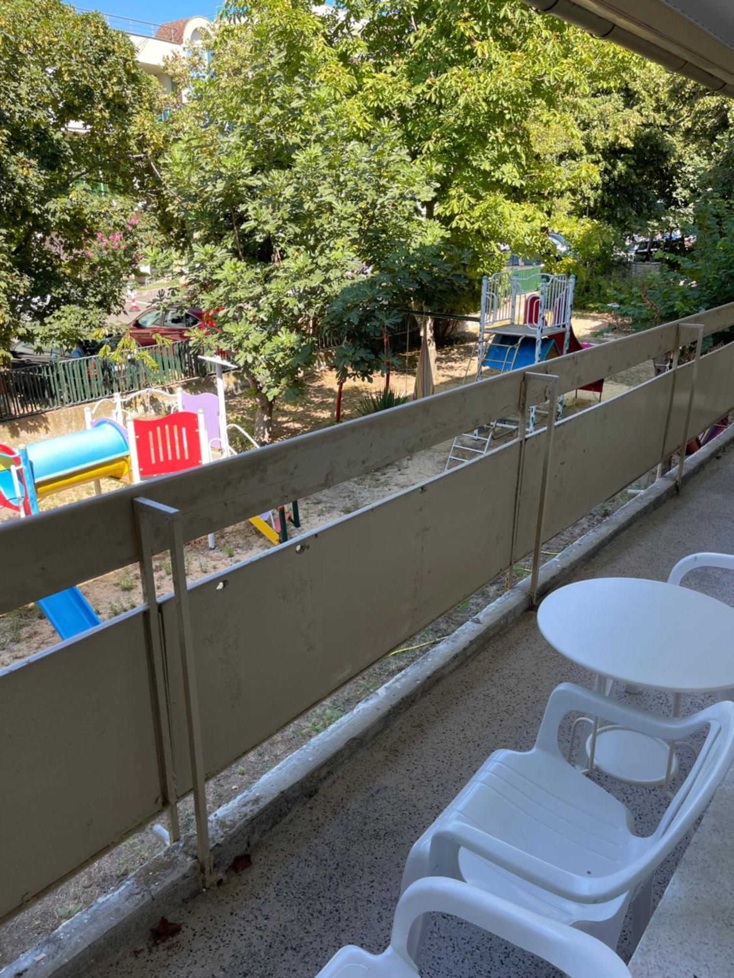 Amadina Garden Hotel Lozenec Kültér fotó